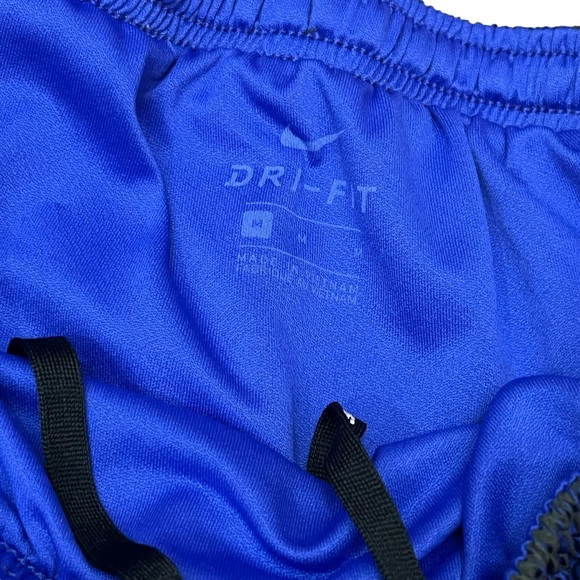 Nike Dri-Fit Running Shorts - Picture 3 of 3